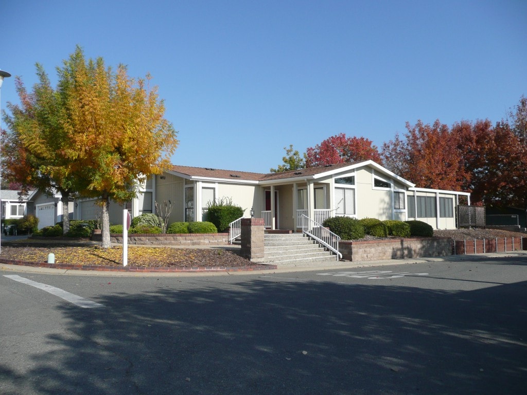 Lakeview Village Greystone Lakeview Village Greystone