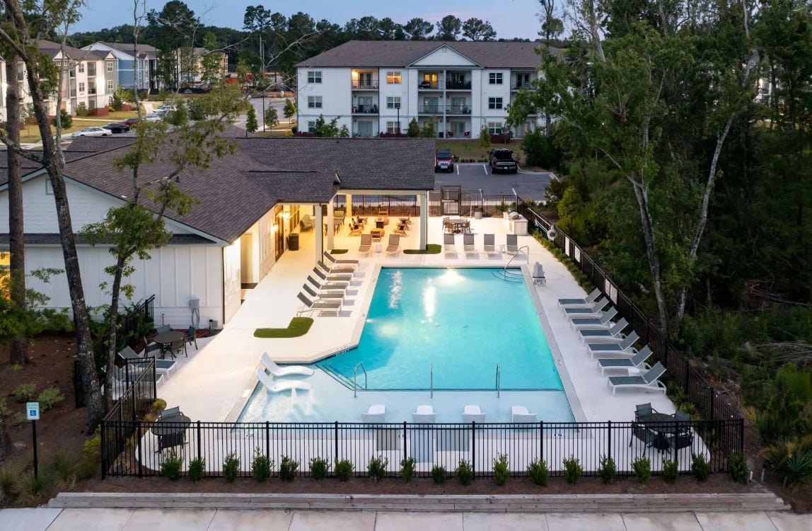 Cushman & Wakefield and Greystone Close Sale and Financing of SC Property Greystone