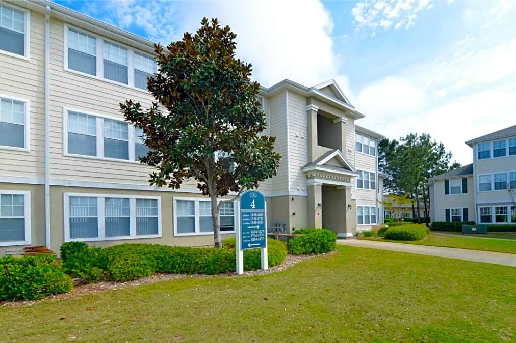 Heather Glenn Greystone