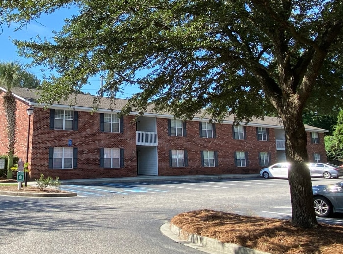 Cushman & Wakefield Completes Sale, Greystone Finances North Charleston